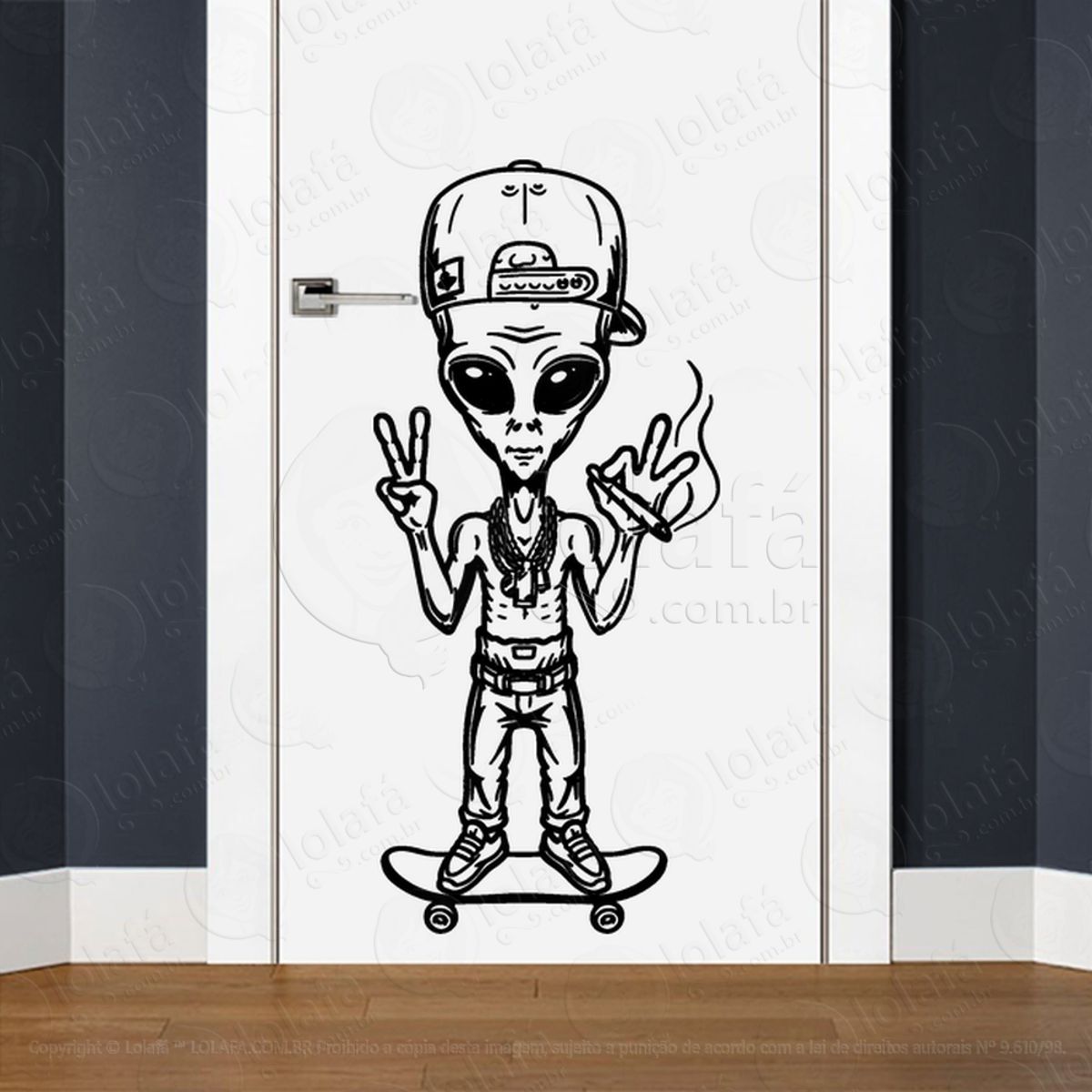 Alien Skatista Adesivo Alienígena de Parede para Quarto, Porta e Vidro Mod:81