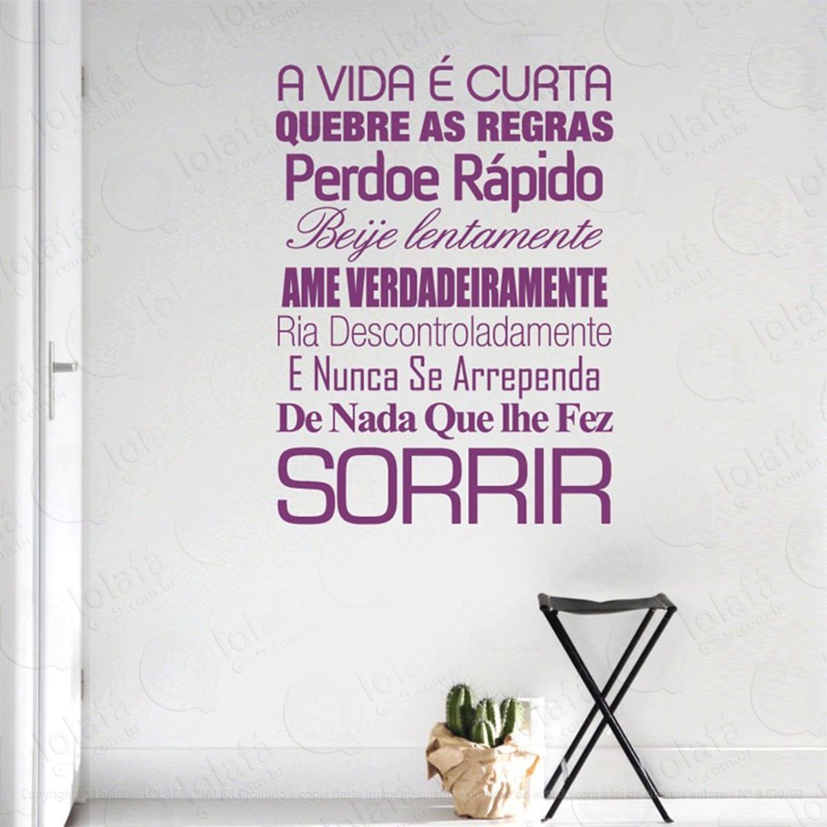 A Vida É Curta Adesivo de Parede Frase Personalizada para Sala, Quarto, Porta e Vidro Mod:227