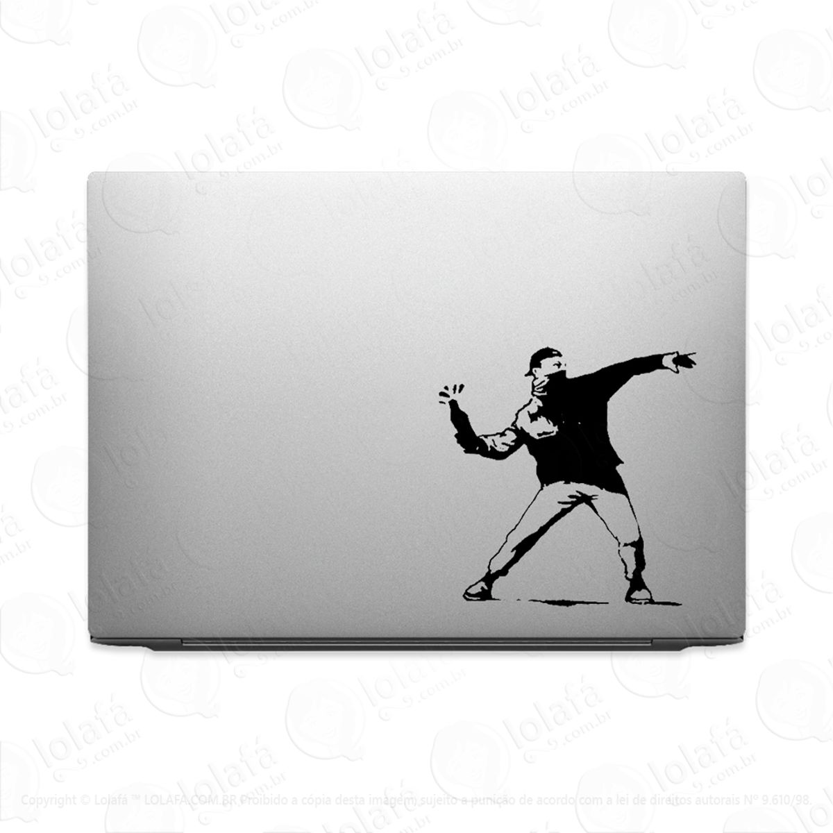 Adesivo Para Notebook Resistência Homem Jogando Molotov Mod:3171