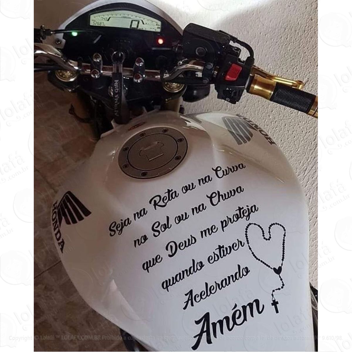 Adesivo Moto Deus Me Proteja Quando Estiver Acelerando Mod:886