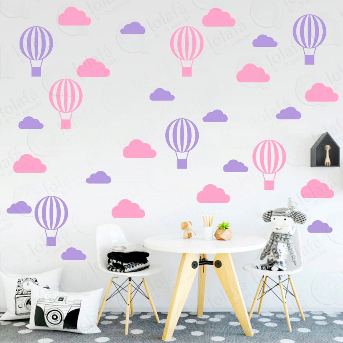 Adesivos Nuvens e Balões 56 Peças Adesivos para Quarto de Bebê Infantil Mod:66