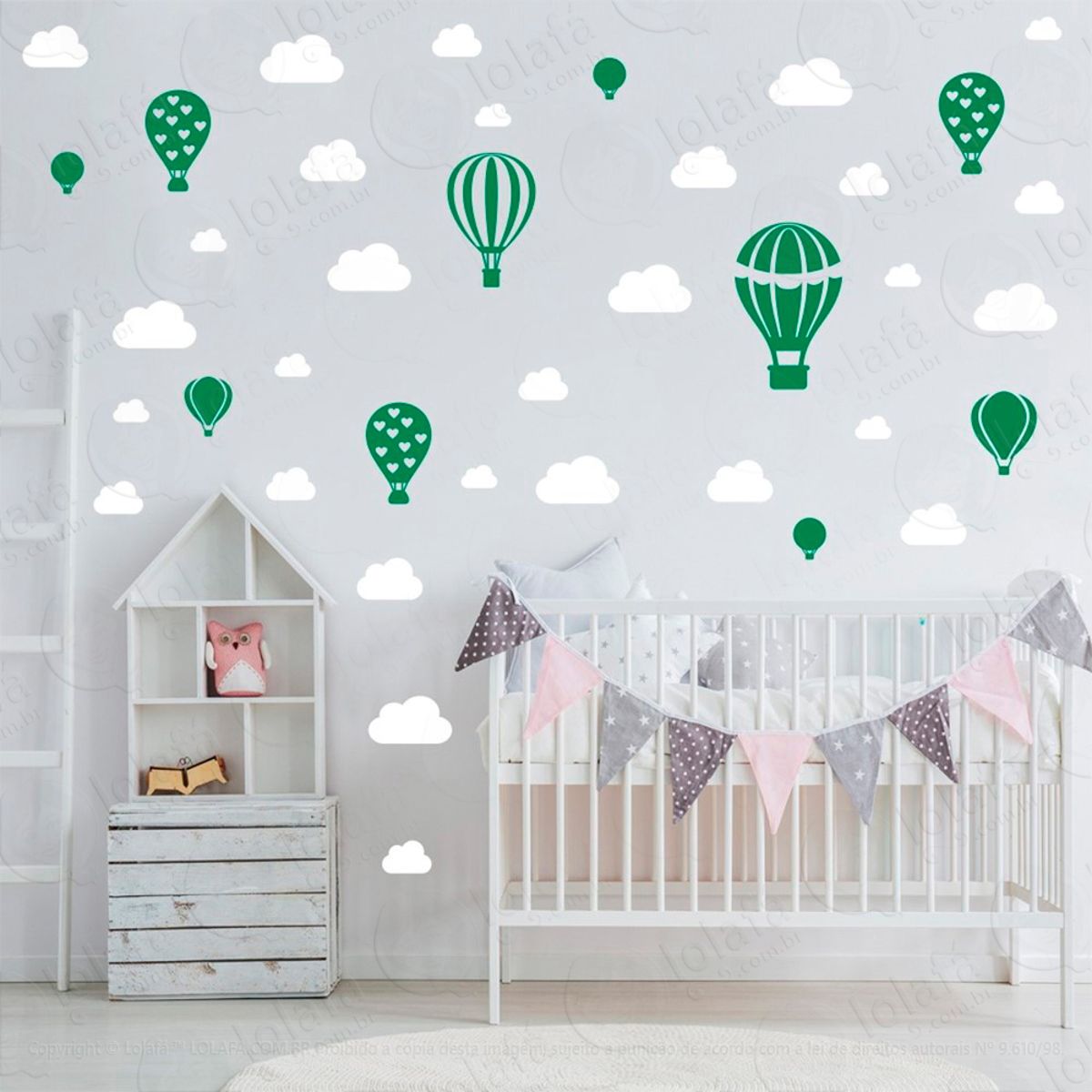 Adesivos Balões e Nuvens 42 Peças Adesivos para Quarto de Bebê Infantil Mod:806