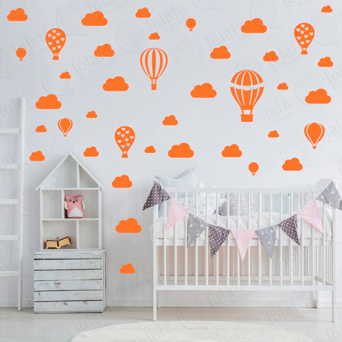 Adesivos Balões e Nuvens 42 Peças Adesivos para Quarto de Bebê Infantil Mod:808