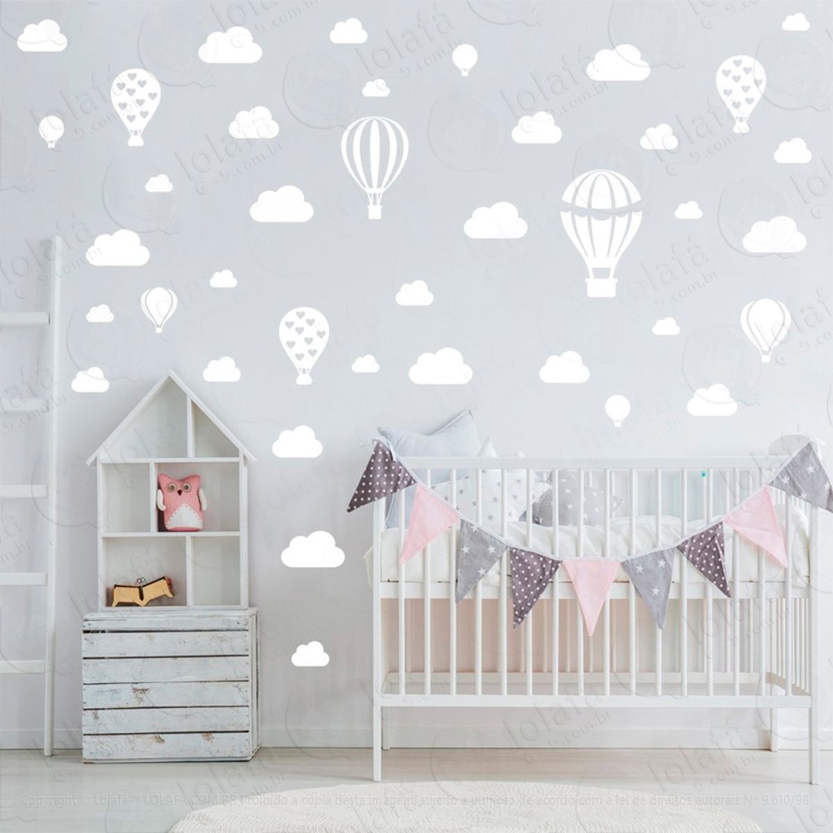 Adesivos Balões e Nuvens 42 Peças Adesivos para Quarto de Bebê Infantil Mod:944