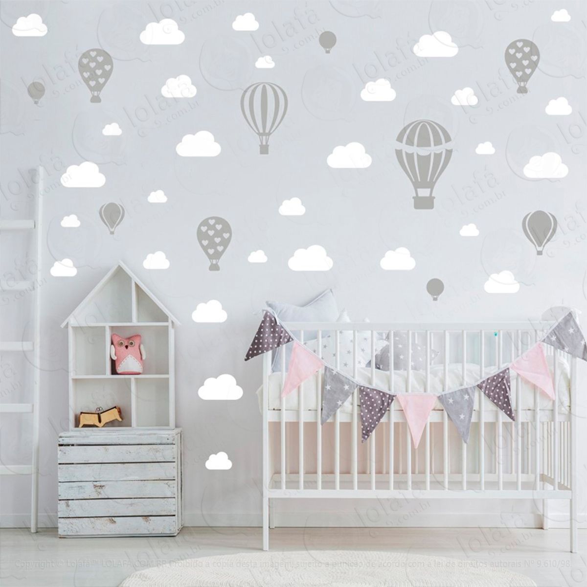 Adesivos Balões e Nuvens 42 Peças Adesivos para Quarto de Bebê Infantil Mod:947