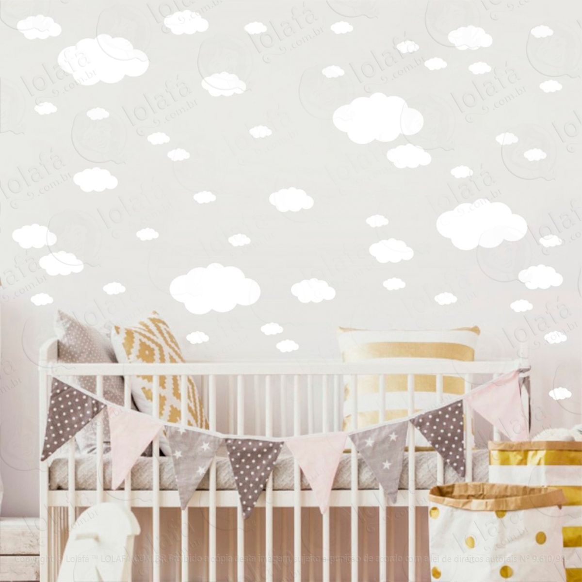 Adesivos Nuvens 62 Peças Adesivos para Quarto de Bebê Infantil Mod:1026